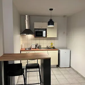 Superbe Studio Pres De La Gare. Apartamento